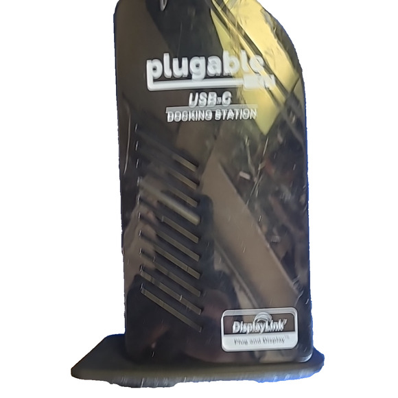 Genuine Plugable UD-ULTC4 USB-C 4K Triple Display Docking Station No Power Chord - Picture 2 of 3